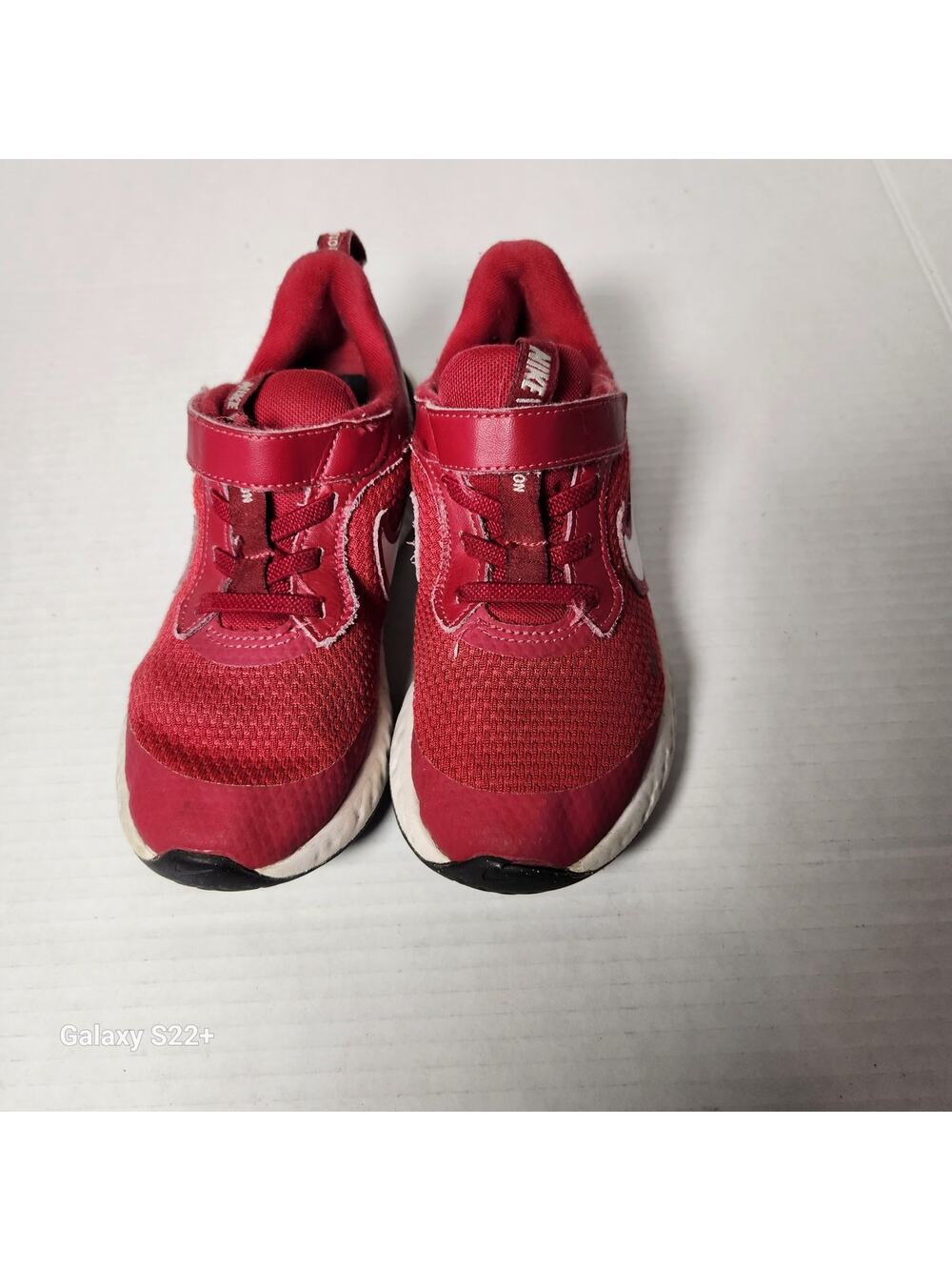Nike revolution 5 for boys sz 13.5  red
